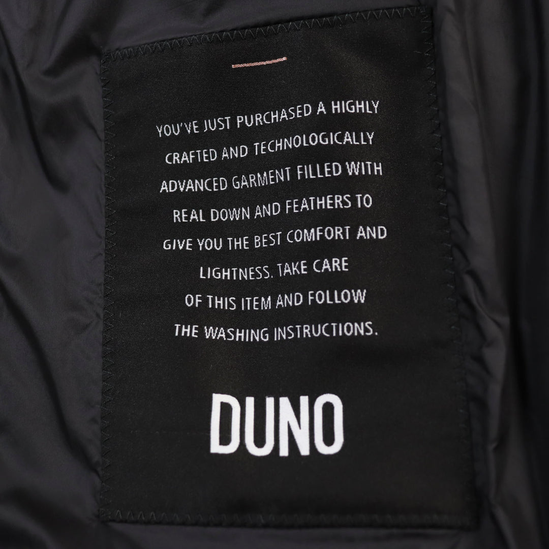 極美品●DUNO デュノ 2020年製 レイヤード ロゴパッチ付き フーデッドダウンコート ジャケット カーキ 50 正規品 メンズ