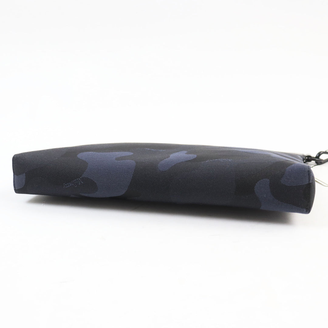 【ドンドン見直し】未使用品●マルベリー 定価55000円 RL5593 レザー ロゴ入り カモフラ・迷彩柄 ポーチ セカンドバッグ クラッチバッグ