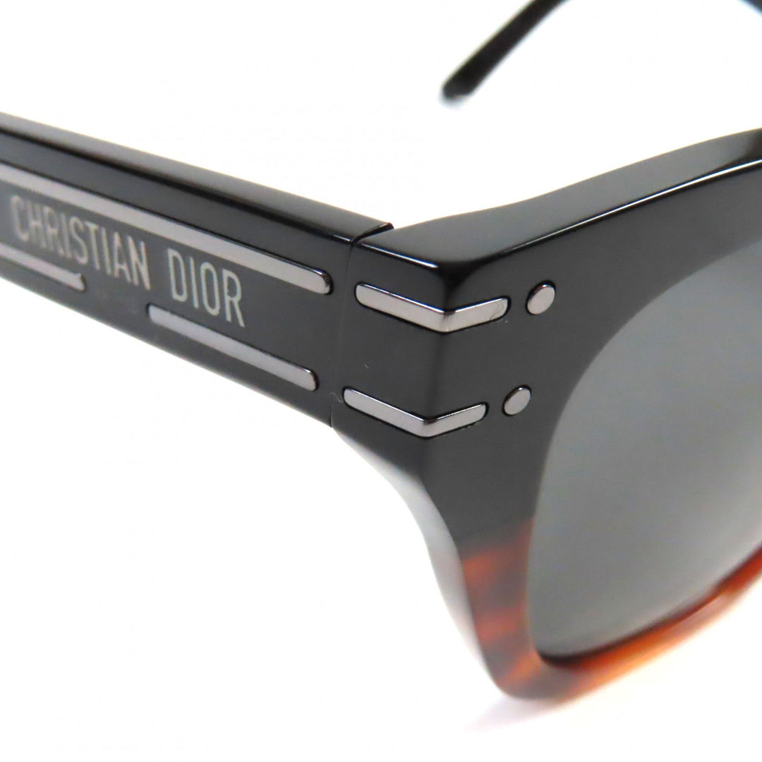 美品▼クリスチャンディオール Dior Signature B4F ロゴ入り サングラス 54□17 140 ケース付 伊製 レディース メンズ