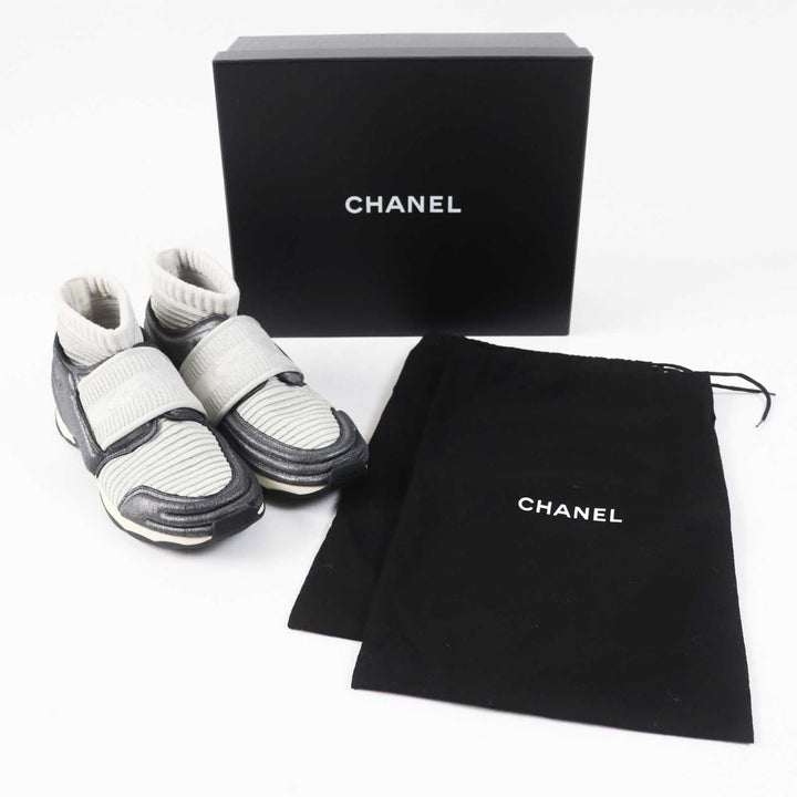 良品◎CHANEL シャネル G33070 ココマーク・ロゴ入り ニットスニーカー／ソックス スニーカー グレー 37.5 箱・保存袋付き レディース