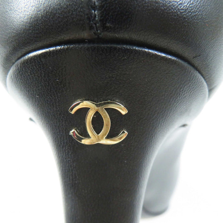 美品◎CHANEL シャネル G35025 ココマーク付き ラウンドトゥ レザー パンプス ブラック ゴールド金具 36 箱付き イタリア製 レディース