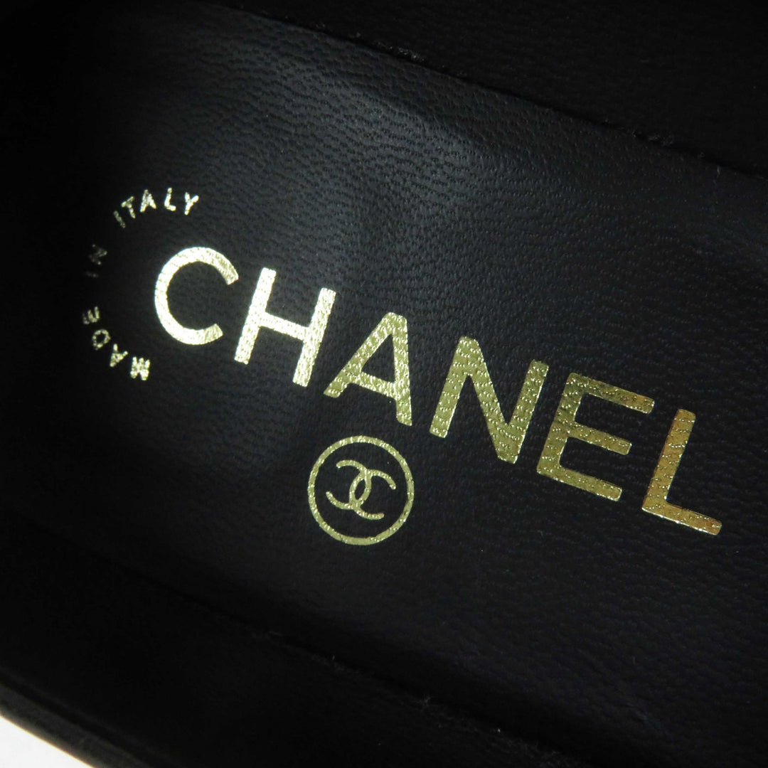 美品◎CHANEL シャネル G35025 ココマーク付き ラウンドトゥ レザー パンプス ブラック ゴールド金具 36 箱付き イタリア製 レディース