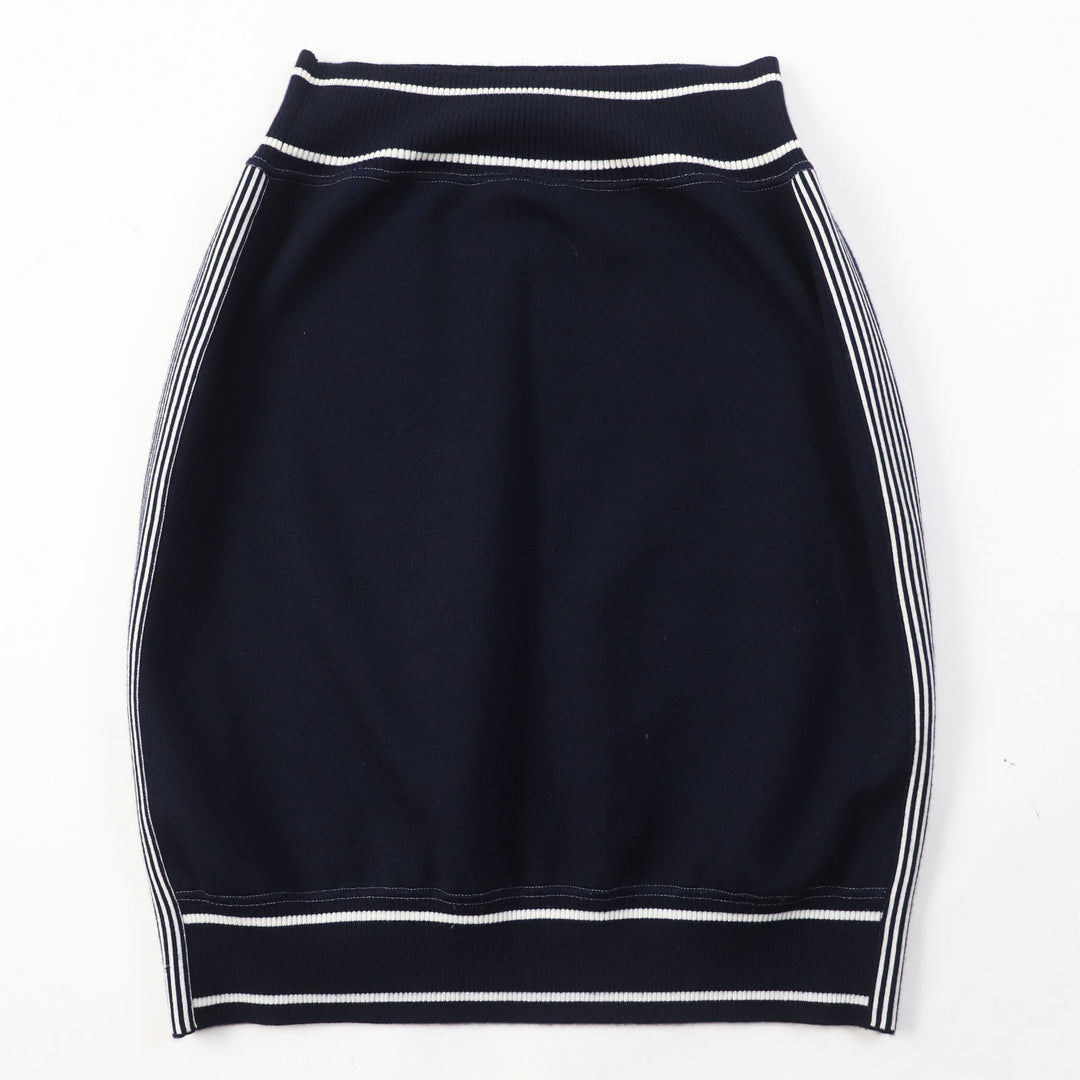 美品◎CHANEL シャネル 08C P32497 エアライン カシミヤ混 飛行機チャーム付き ニットスカート ダークネイビー ホワイト シルバー金具 40