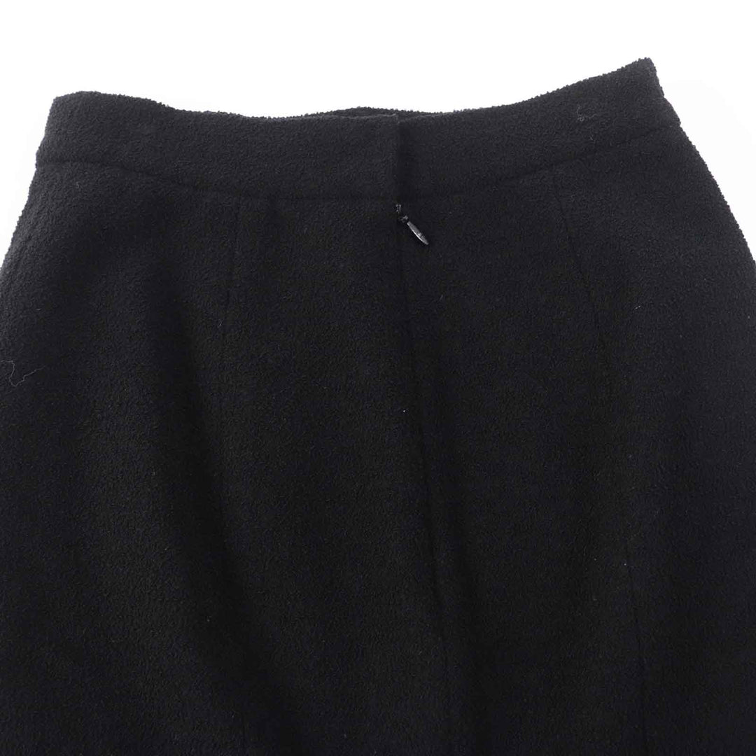 美品◎CHANEL シャネル Ｐ42616／Ｐ42872 ウール シルク混 ラインストーンココボタン・プレート付 単色ツイード セットアップ 黒 36・34
