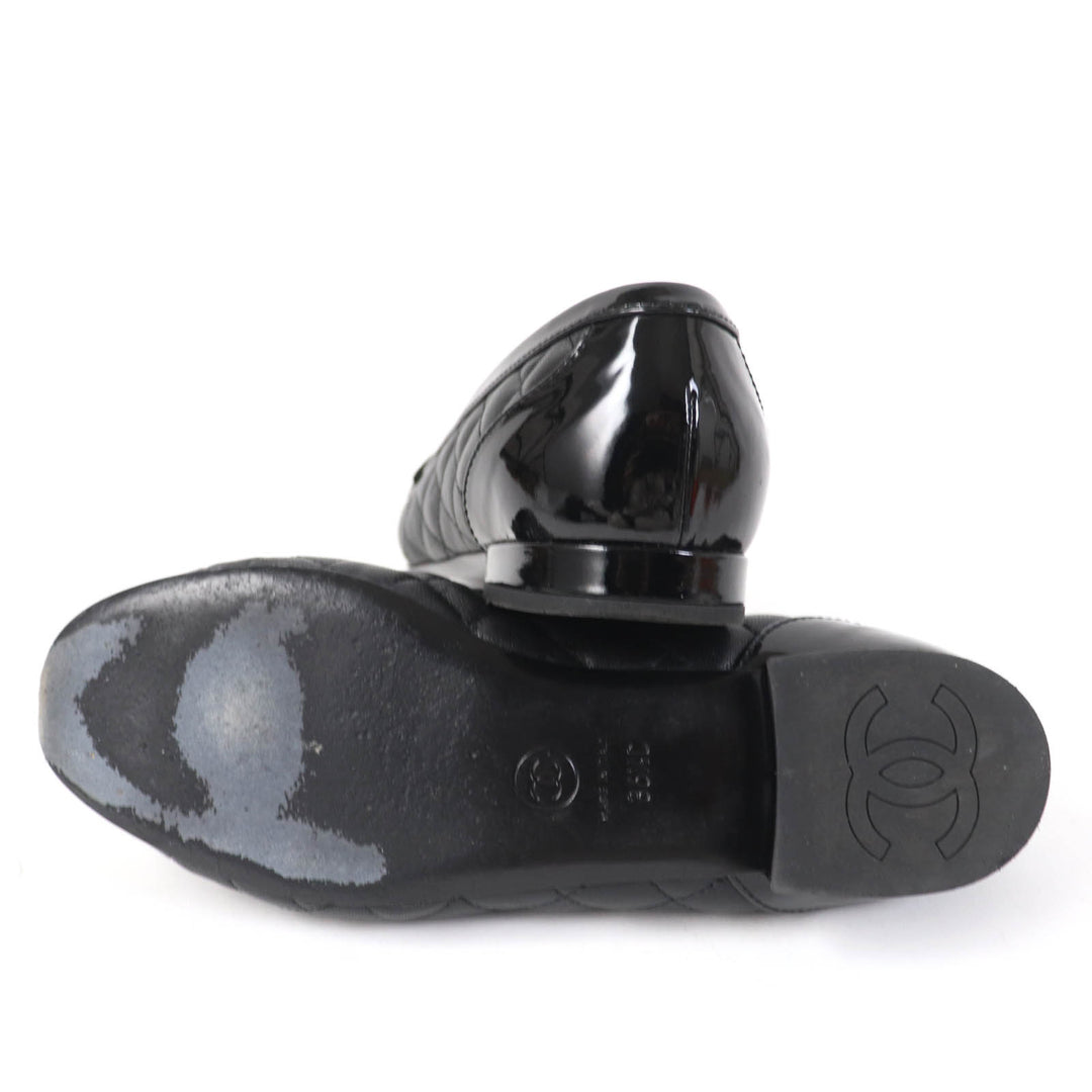美品☆CHANEL シャネル 23B G45122 ココマーク マトラッセ レザー パテントレザー フラットパンプス バレエシューズ 黒 36.5 レディース