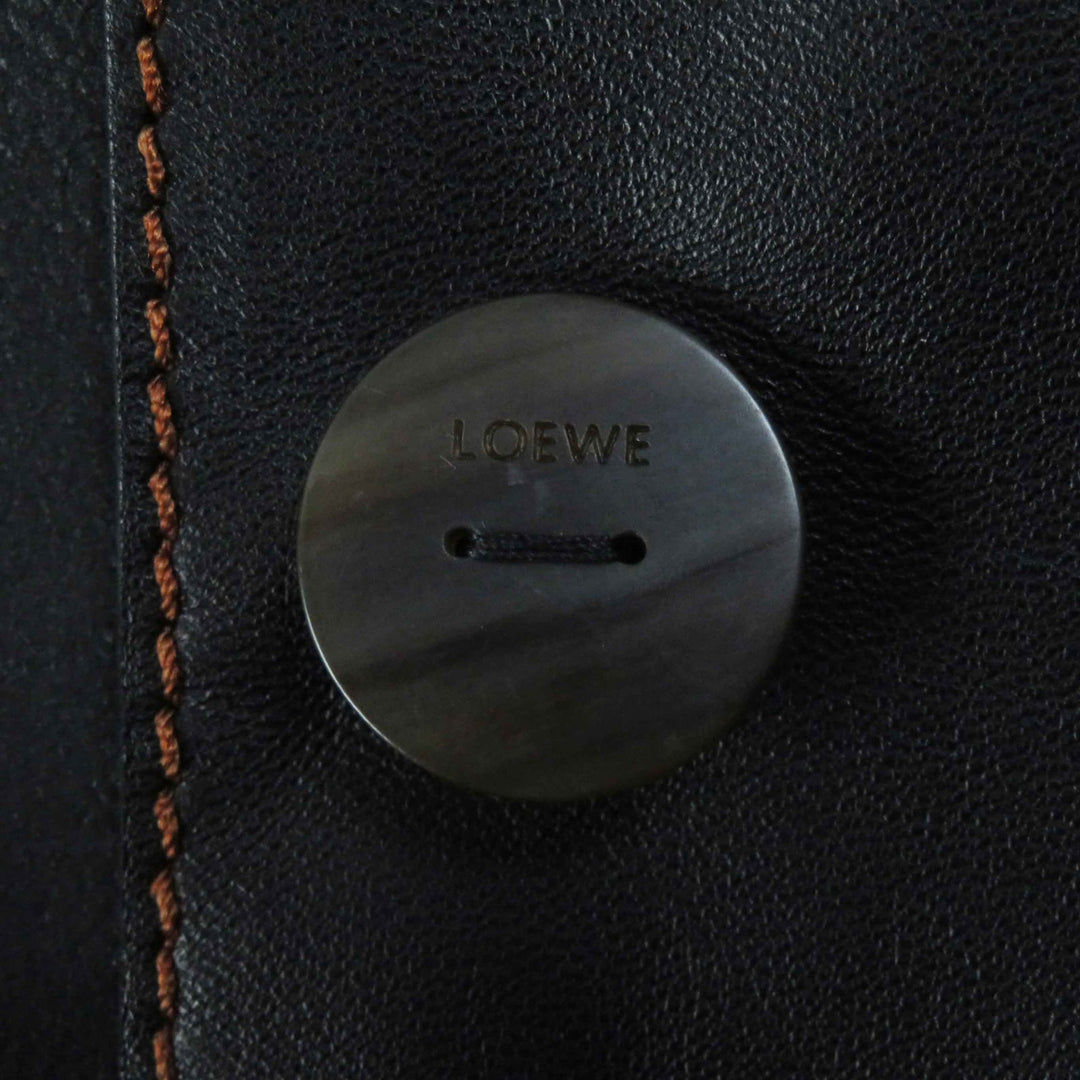 極美品◎LOEWE ロエベ S359330XBU ラムスキン ロゴボタン付き ターンアップ ジャケット ブラック 約M ハンガー付き 定価437800円