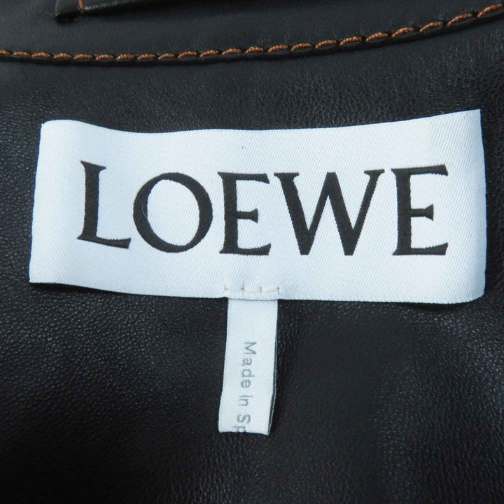 極美品◎LOEWE ロエベ S359330XBU ラムスキン ロゴボタン付き ターンアップ ジャケット ブラック 約M ハンガー付き 定価437800円