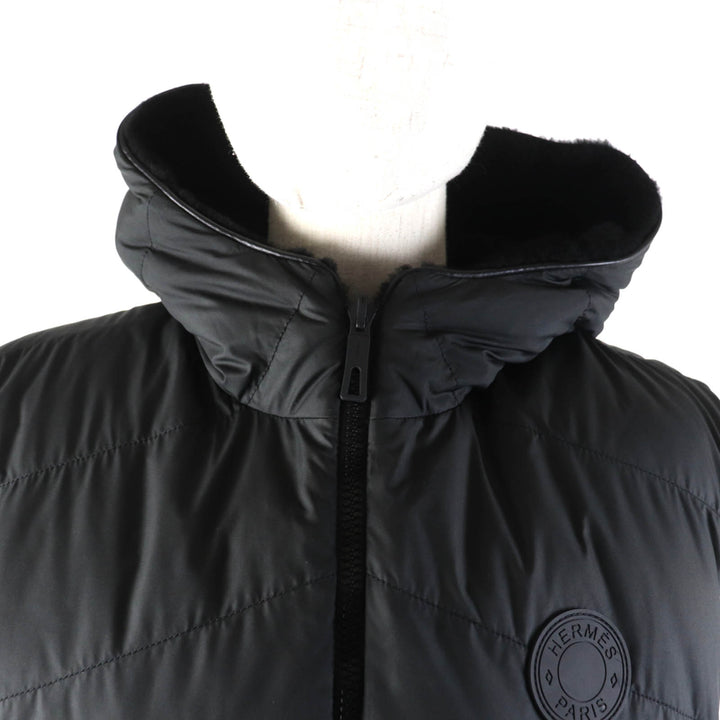 美品★HERMES エルメス 24AW 4H1233DF リバーシブル セリエワッペン付 レザー使い ラムファー ダウンベスト ジレ ブラック 38 レディース