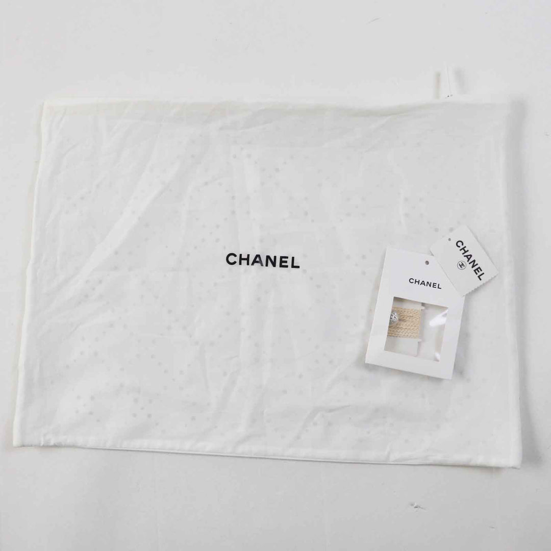 極美品◎CHANEL シャネル 23S P75071 ラインストーンココマークボタン付き クロップド丈 カーディガン ライトオレンジ 36 保存袋付き