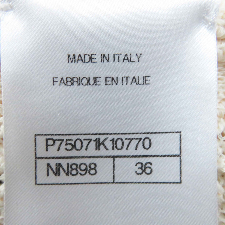 極美品◎CHANEL シャネル 23S P75071 ラインストーンココマークボタン付き クロップド丈 カーディガン ライトオレンジ 36 保存袋付き