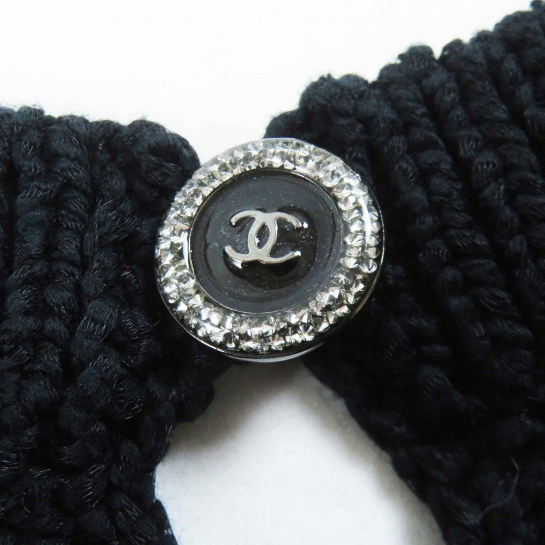 極美品◎CHANEL シャネル 22S P72760 ラインストーン ココマークボタン付き クロップド丈 半袖ニット ブラック 36 イタリア製 正規品