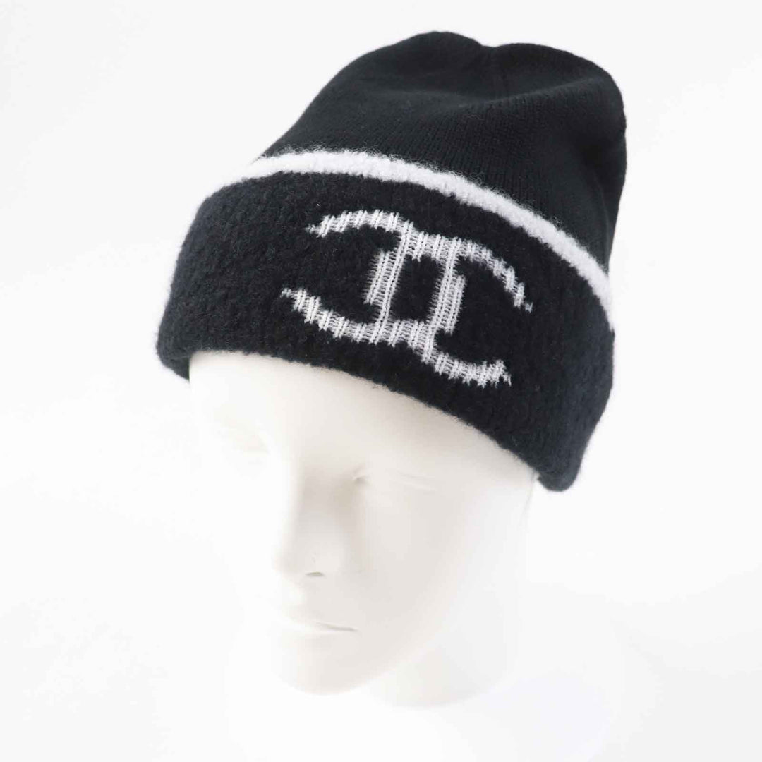 未使用品◎CHANEL シャネル カシミヤ混 ココマーク ニットグローブ／ニットキャップ 2点セット ブラック ホワイト 箱付 イギリス製 正規品