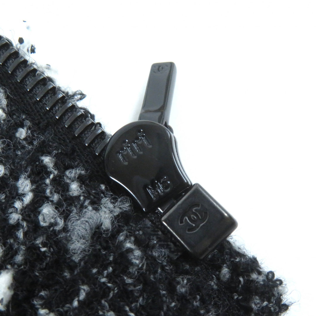 極美品△CHANEL シャネル P62063 アルパカ混 ココマークボタン リボンツイード ノーカラー ジップアップ ジャケット ブラック系 34 袋付