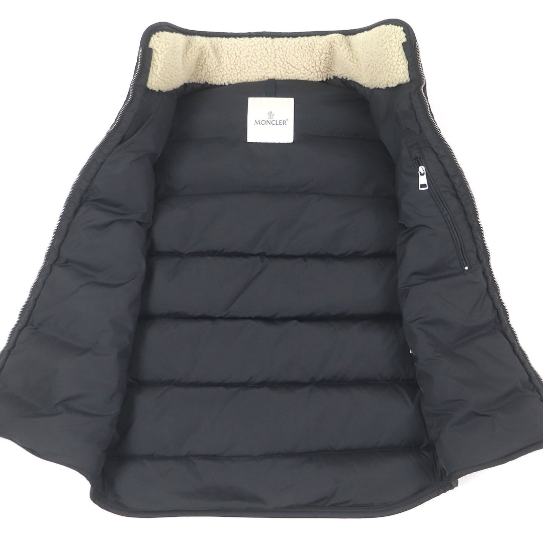 美品□MONCLER モンクレール MILLAIS GILET ラムレザー ムートン使い ロゴワッペン付き ダウンベスト ジレ ブラック 0 正規品 メンズ