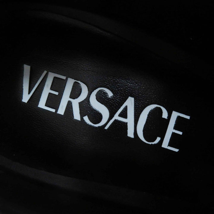 極美品◎VERSACE ヴェルサーチ メデューサ金具 チャンキーヒール プラットフォーム レザー パンプス ブラック ゴールド金具 37.5 伊製