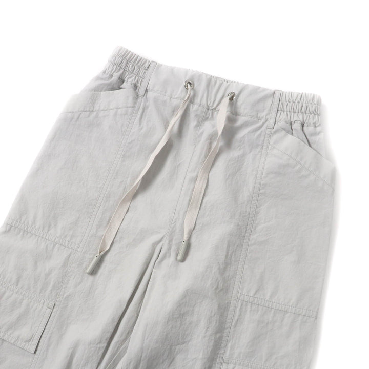 極美品★MONCLER モンクレール 2022年製 PANTALONE コットン100％ ロゴパッチ付 カーゴパンツ ボトムス ライトグレー 38 正規 レディース