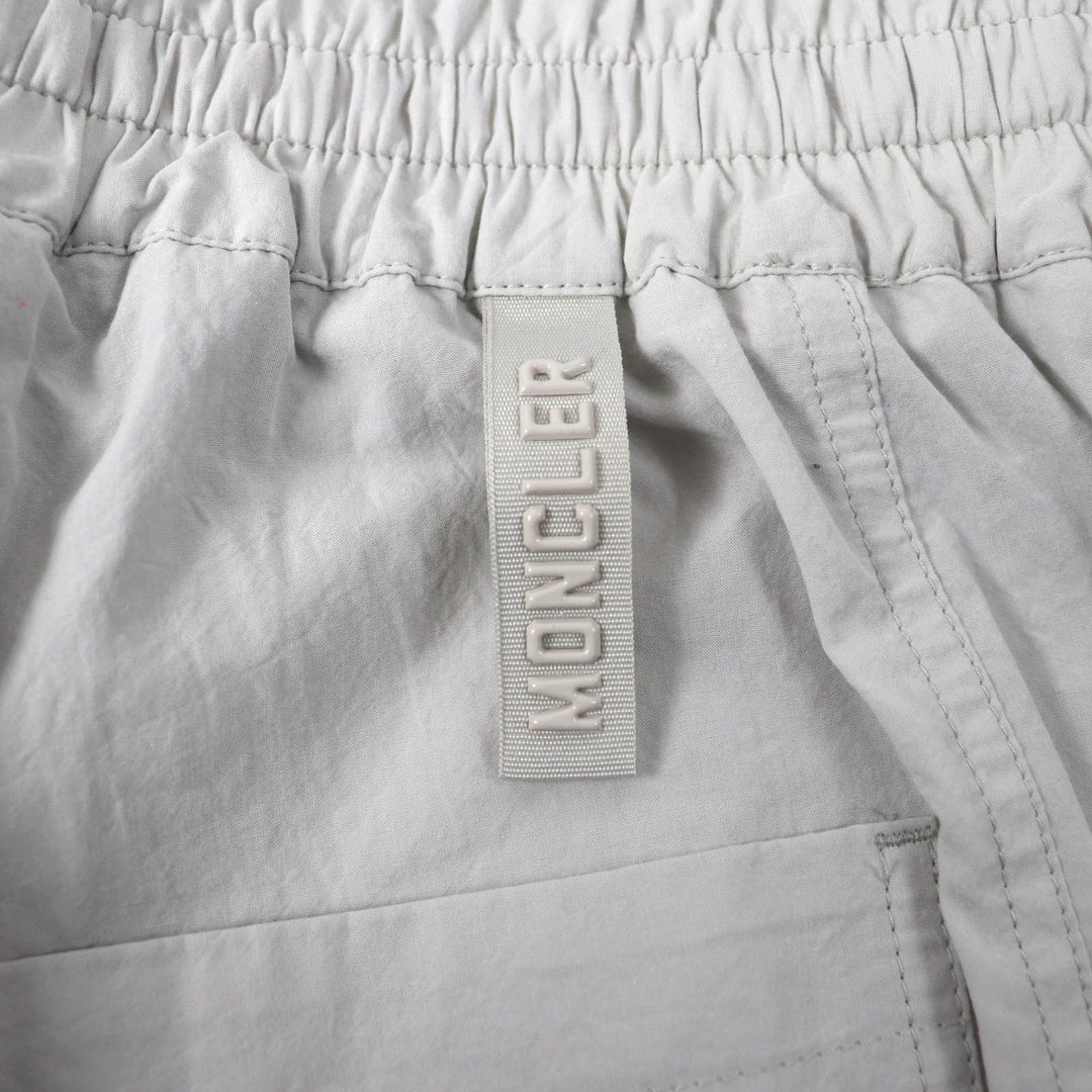 極美品★MONCLER モンクレール 2022年製 PANTALONE コットン100％ ロゴパッチ付 カーゴパンツ ボトムス ライトグレー 38 正規 レディース