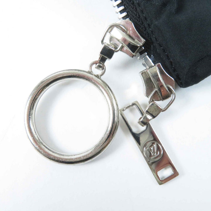 極美品◎LOUIS VUITTON ルイヴィトン FFCO018FLX シルク混 ベルト付き 総モノグラム ダウンコート ブラック シルバー金具 36 伊製 正規品