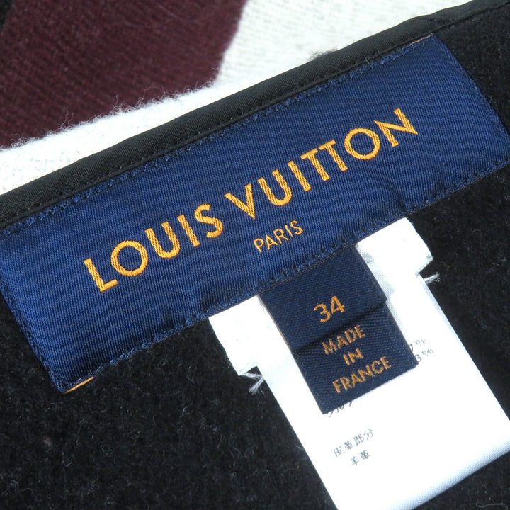 美品△LOUIS VUITTON ルイヴィトン ウール シルク グラフィック LVジャカード パイピングラム ZIP UP ポンチョ 黒 ボルドー 34 正規品
