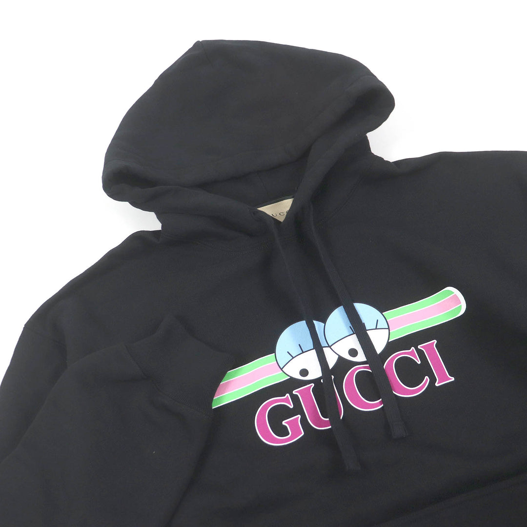 美品□GUCCI グッチ 24AW 782788 ロゴプリント フーディー プルオーバー パーカー ブラック S ガーメント付き イタリア製 正規品 メンズ