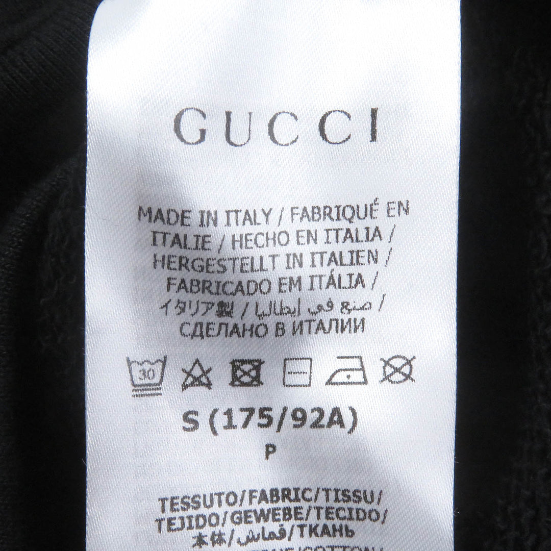 美品□GUCCI グッチ 24AW 782788 ロゴプリント フーディー プルオーバー パーカー ブラック S ガーメント付き イタリア製 正規品 メンズ
