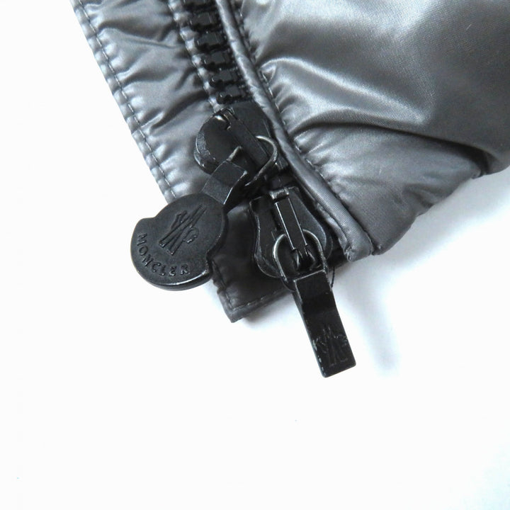 美品★MONCLER モンクレール SUYEN ロゴワッペン・フード付 ZIP UP ダウンコート グレー 10 anni 140cm キッズサイズ 大人女性OK