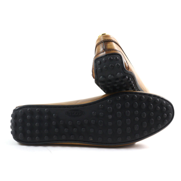 極美品○TOD’S トッズ シティ ゴンミーニ Tタイムレス ブラッシュドレザー ラバーペブル ドライビングシューズ 9 メンズ 定価108900円