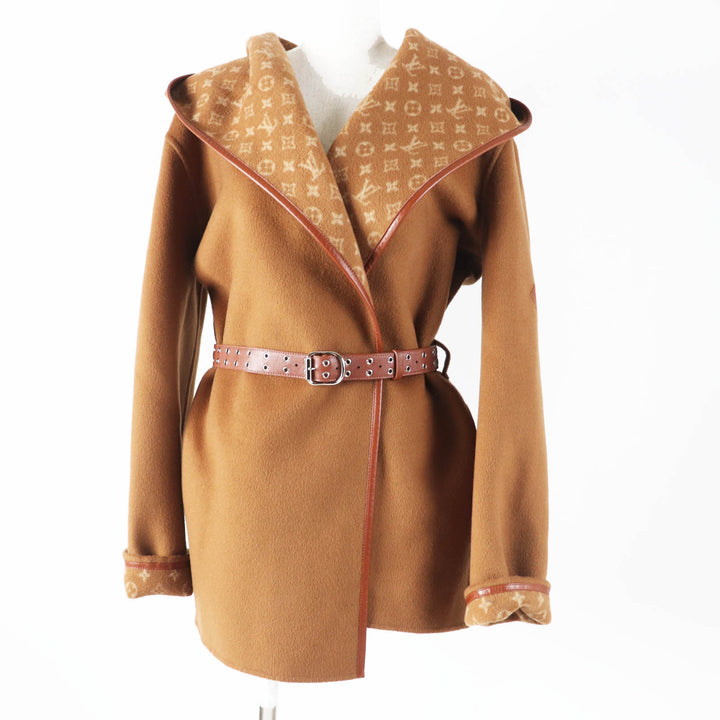 未使用品◎LOUIS VUITTON ルイヴィトン 1A8262 シルク混 裏モノグラム柄 フーデッド ラップコート キャメル 42 ガーメント付 定価632500円