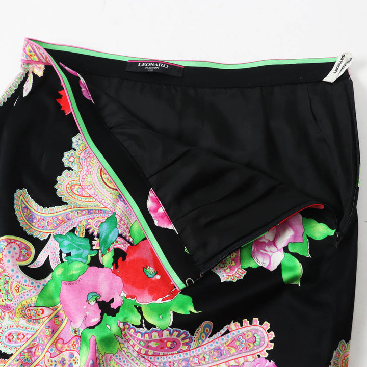 極美品◎LEONARD FASHION レオナール ファッション 0339183 0332102 ペイズリー・花柄 カーディガン／スカート セットアップ マルチ M・70