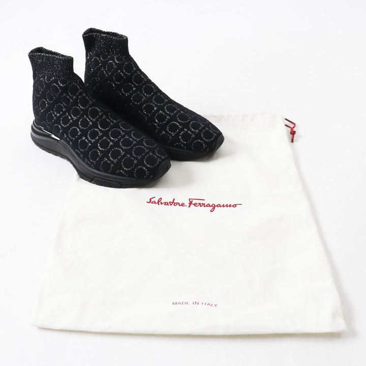未使用品◎Salvatore Ferragamo サルヴァトーレフェラガモ ガンチーニ総柄 ニット ソックススニーカー ブラック シルバー 5.5 保存袋付き