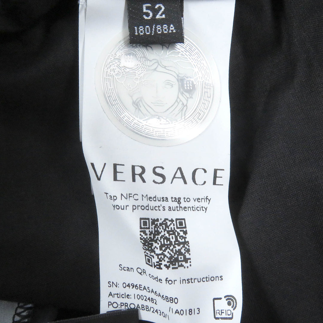 未使用品□VERSACE ヴェルサーチ 2021年製 1002482 ロゴ総柄 ナイロンジョガーパンツ トラックパンツ ネイビー 52 イタリア製 正規品