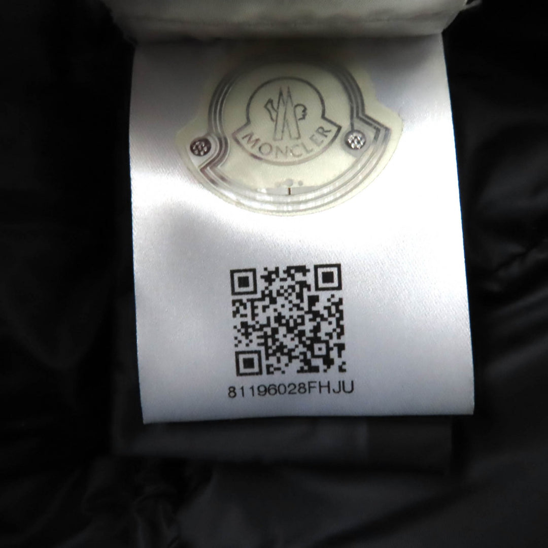 美品★MONCLER モンクレール HERMIFUR ラクーンファー・フード・ロゴワッペン付 ZIP UP ダウンコート ブラック 00 正規品 レディース