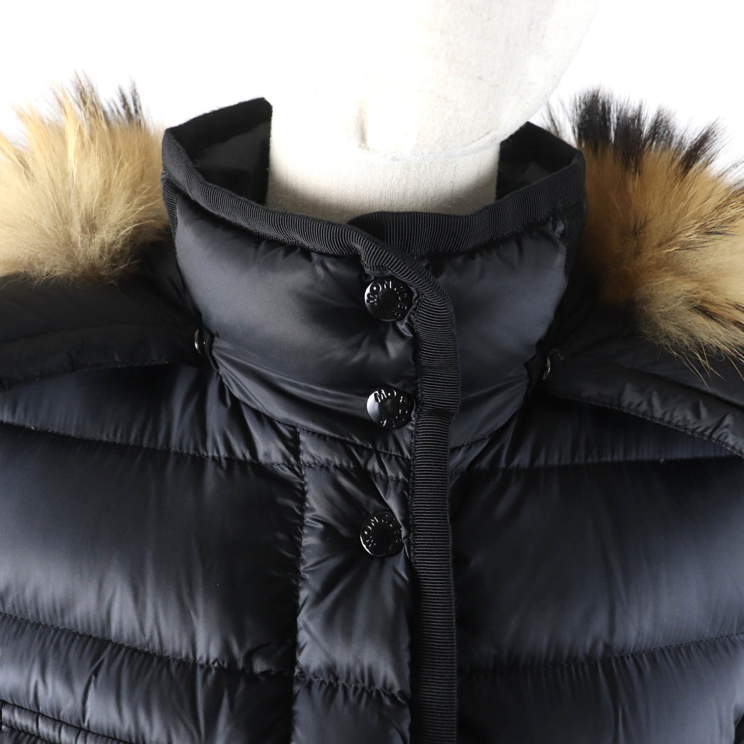 美品★MONCLER モンクレール HERMIFUR ラクーンファー・フード・ロゴワッペン付 ZIP UP ダウンコート ブラック 00 正規品 レディース