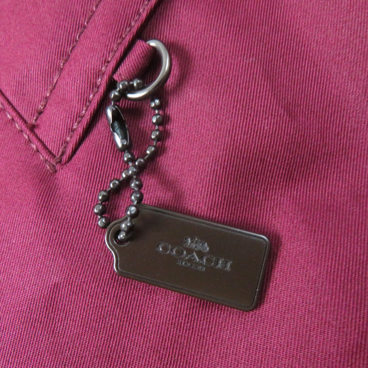 未使用品◎COACH コーチ F34025 裏シグネチャー柄 チャーム・ロゴボタン付き レザー使い トレンチコート ワインレッド XS 定価110000円