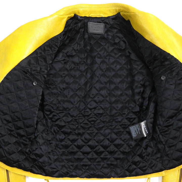 極美品△PRADA プラダ 2021年製 UPW416 カーフスキン トライアングルロゴチャーム 中綿 ダブルライダースジャケット イエロー 48 正規品