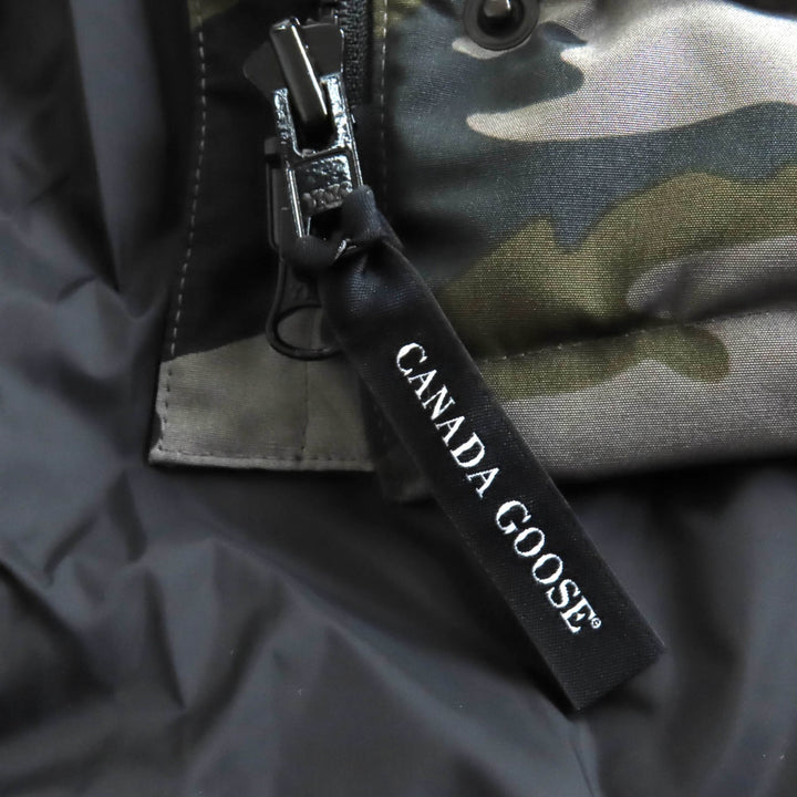 未使用品★CANADA GOOSE カナダグース 5806LP GABRIOLA PARKA カナダグースジャパン ロゴワッペン・フード付 カモフラ ダウンコート XS
