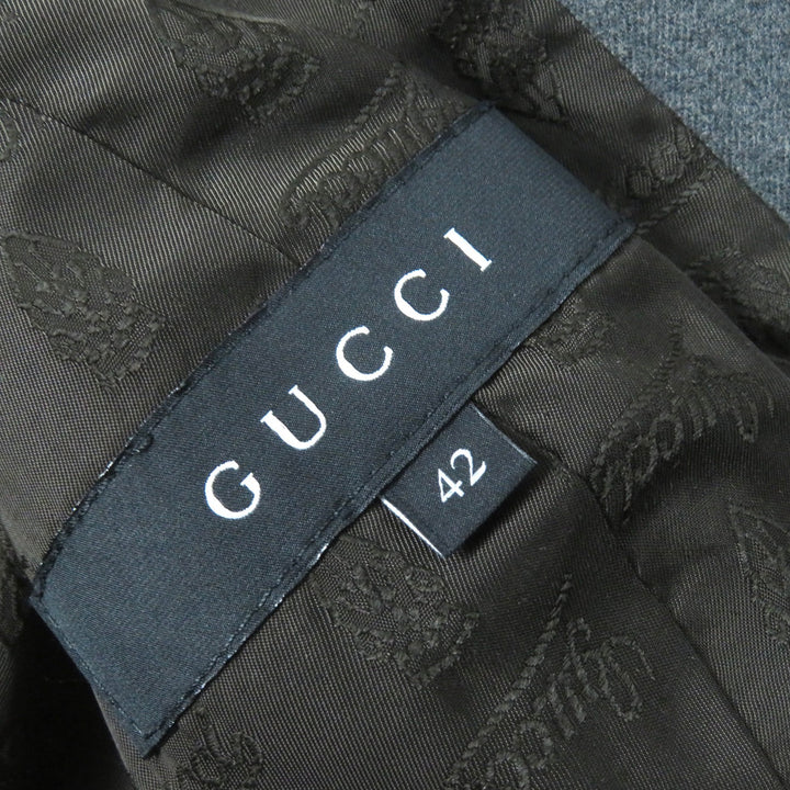極美品△GUCCI グッチ ウール 裏地ロゴ総柄 クレストボタン シングル テーラードジャケット グレー 42 イタリア製 正規品 レディース