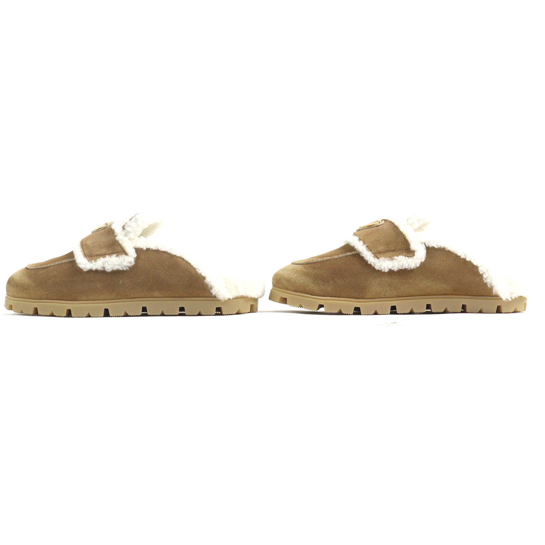 未使用品△PRADA プラダ 1S711M スエード シアリング スリッパ トライアングルロゴ 三角ロゴプレート ミュール サンダル 37 定価187000円