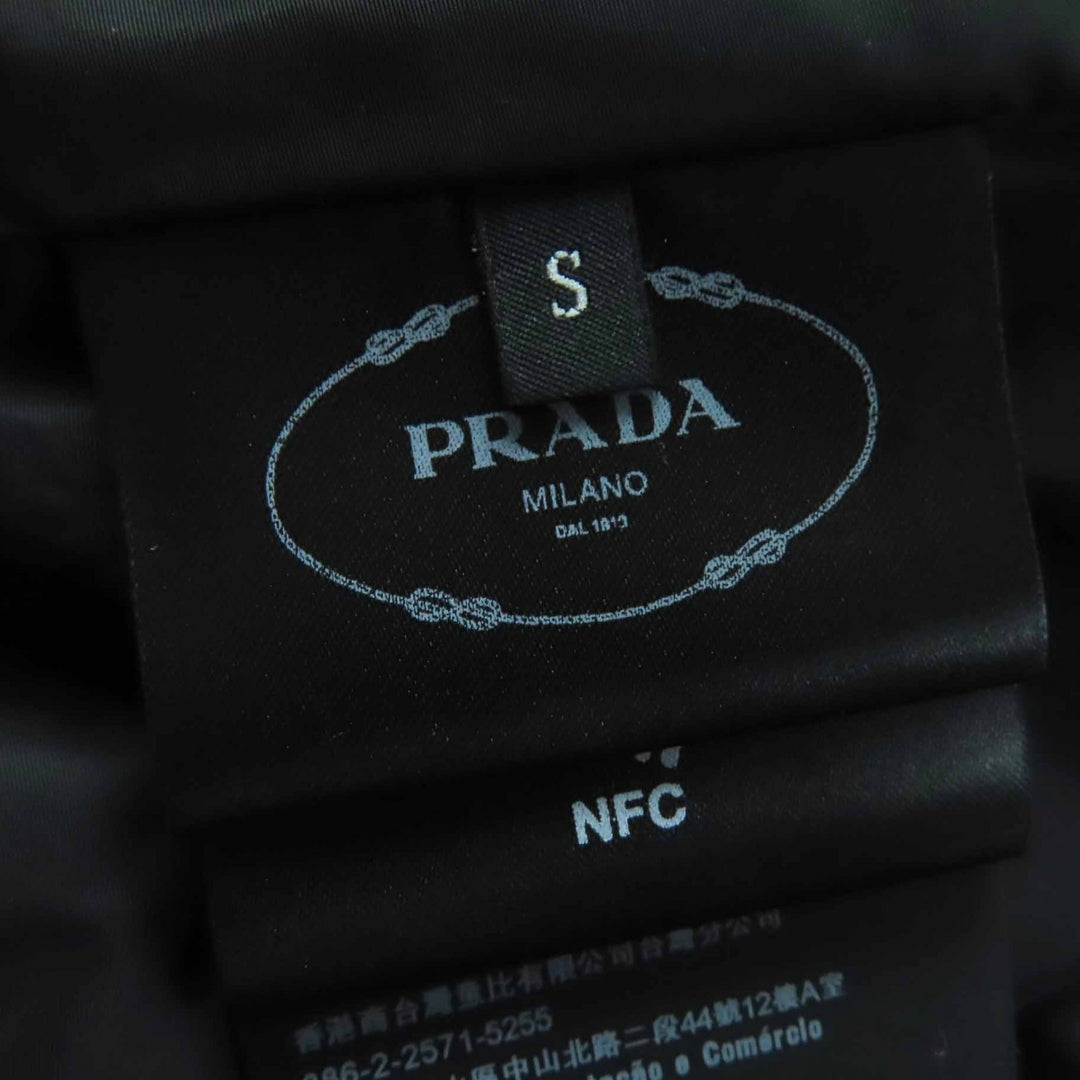 未使用品◎PRADA プラダ 21AW SGC025 フローラル柄 トライアングルロゴ／三角プレート付 フーデッド ダウンジャケット レッドホワイト S