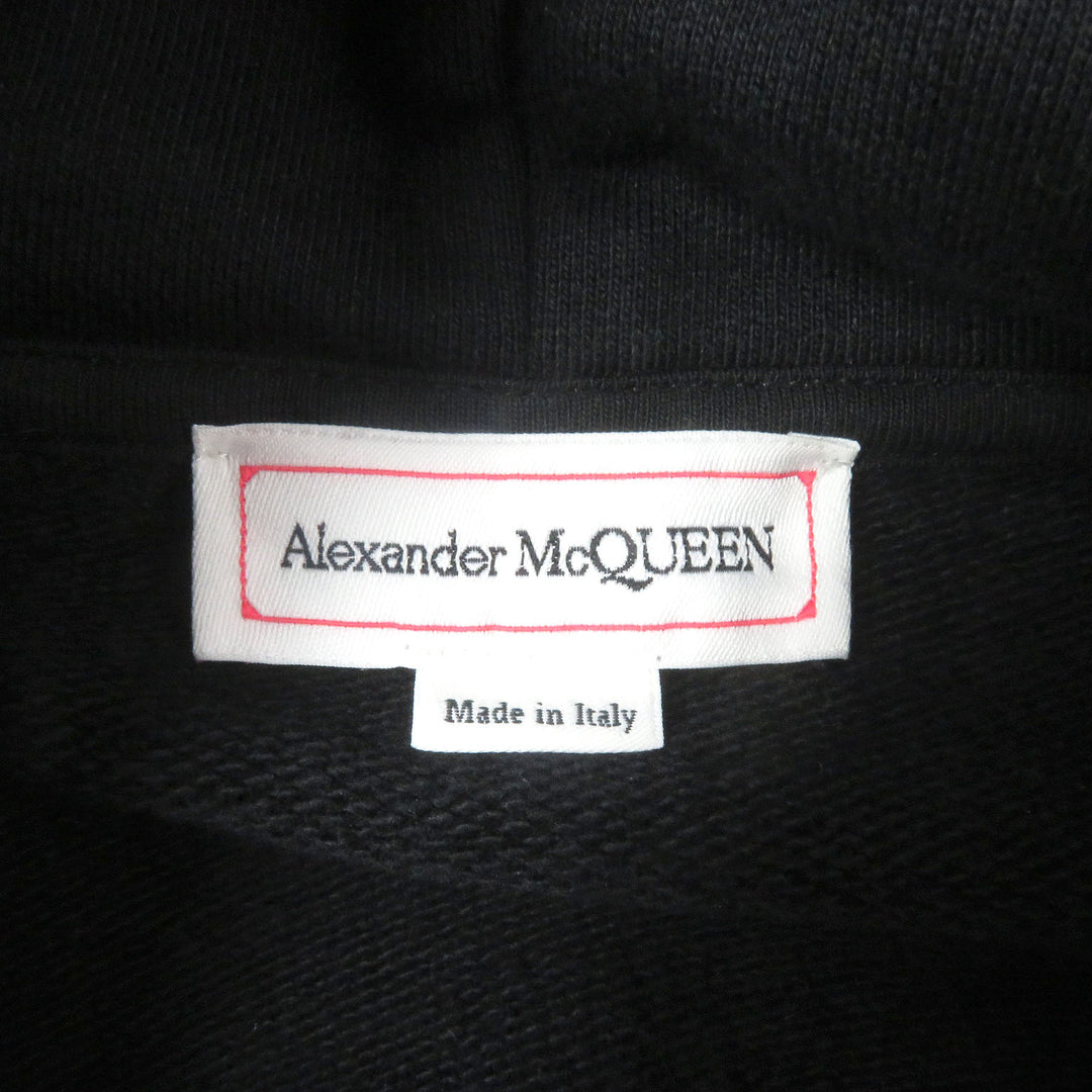 美品□Alexander McQueen アレキサンダーマックイーン 2022年製 722257 ロゴ刺繍 プルオーバーパーカー ブラック M イタリア製 正規品