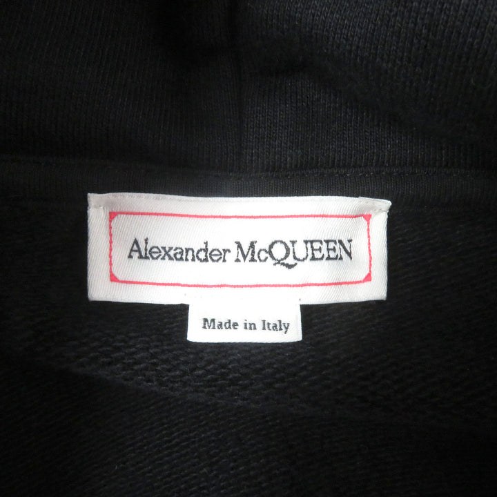 美品□Alexander McQueen アレキサンダーマックイーン 2022年製 722257 ロゴ刺繍 プルオーバーパーカー ブラック M イタリア製 正規品