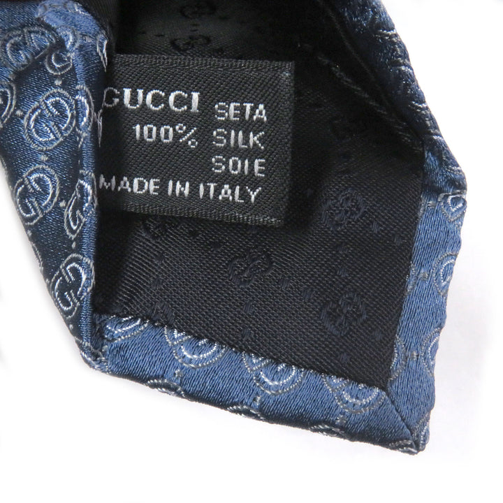 未使用品□GUCCI グッチ シルク100% GGロゴ総柄 クレスト ワイドタイ ネクタイ ライトブルー イタリア製 メンズ ビジネスオススメ◎