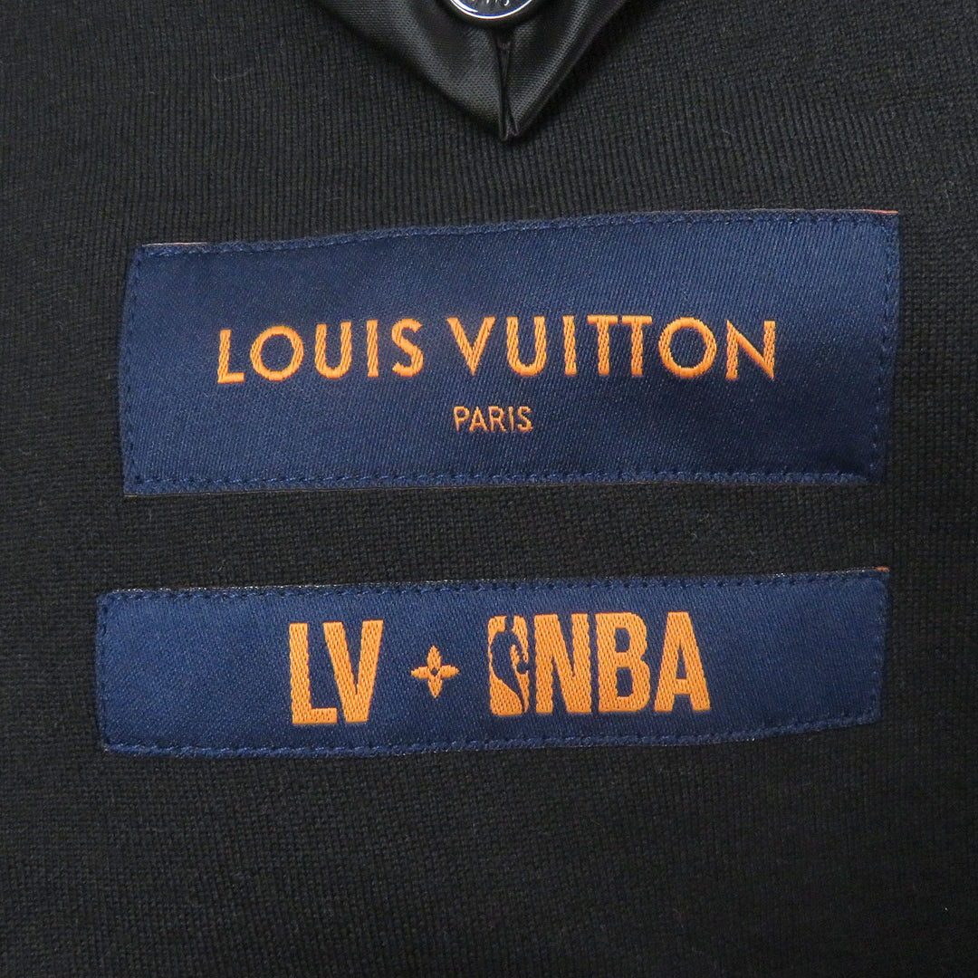極美品□LOUIS VUITTON×NBA ルイヴィトン×NBA 21AW レザーパッチ シングル ジャージージャケット 黒 44 イタリア製 正規品 定価410300円