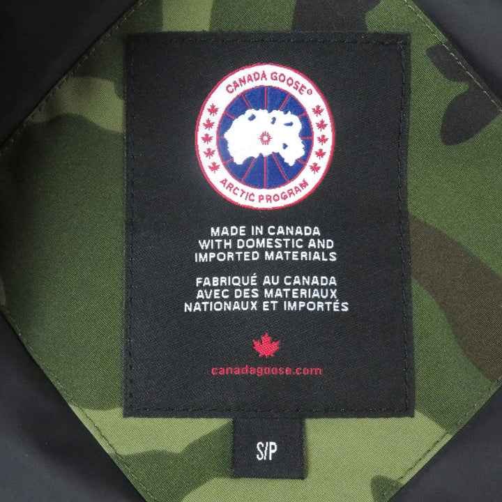 美品□CANADA GOOSE カナダグース 4550M MAITLAND PARKA カモフラ ロゴワッペン ダウンジャケット グリーン S カナダ製 正規品 メンズ