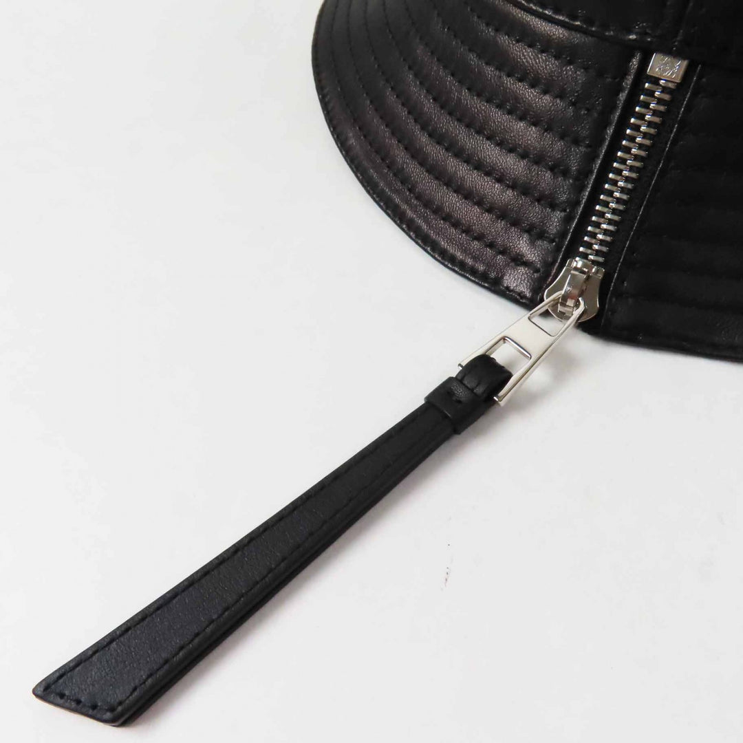 未使用品◎LOEWE ロエベ アナグラムレザーパッチ付き ラムレザー ハット 帽子 ブラック シルバー金具 59 保存袋付き ポルトガル製 正規品