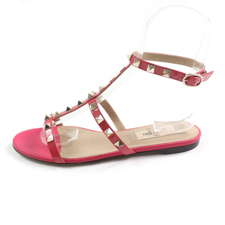 極美品★Valentino Garavani ヴァレンティノガラヴァーニ ロックスタッズ付 アンクルストラップ パテントレザー フラットサンダル ピンク