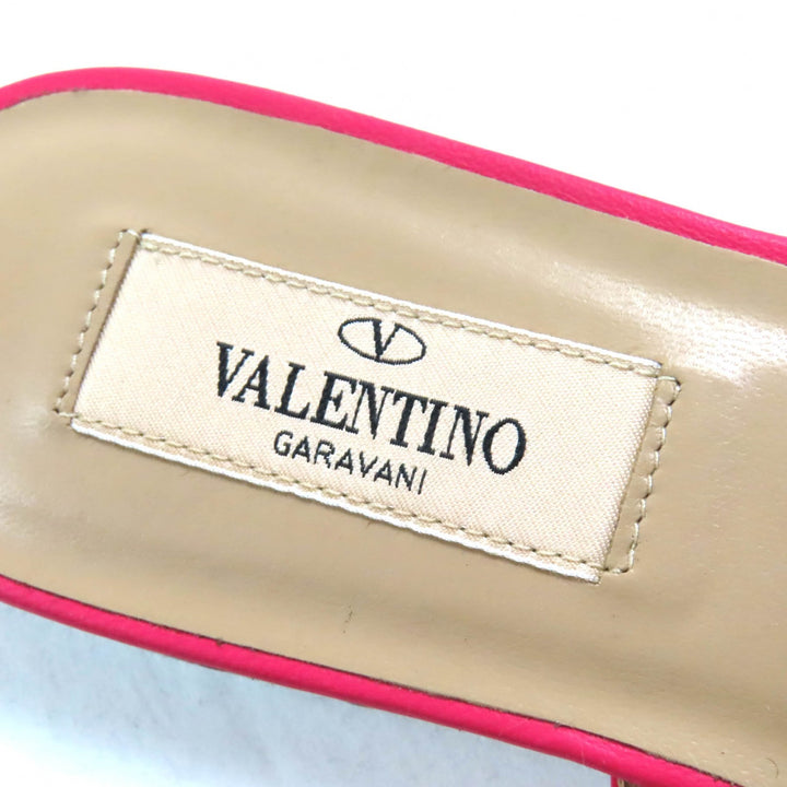 極美品★Valentino Garavani ヴァレンティノガラヴァーニ ロックスタッズ付 アンクルストラップ パテントレザー フラットサンダル ピンク
