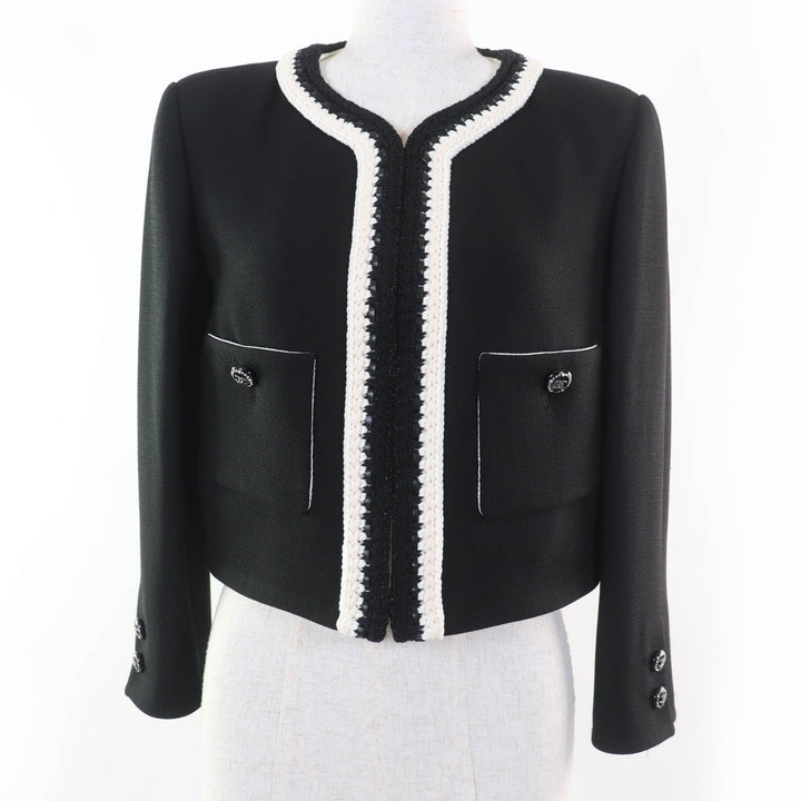 極美品☆CHANEL シャネル 22C P71865V63363 シルク100％ ラインストーン ココマークボタン ノーカラージャケット ブラック 36 正規品
