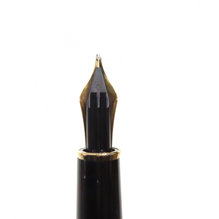 美品▼MONTBLANC モンブラン マイスターシュテュック クラシック ペン先14K Bニブ ホワイトスター 万年筆 ブラック ゴールド ドイツ製