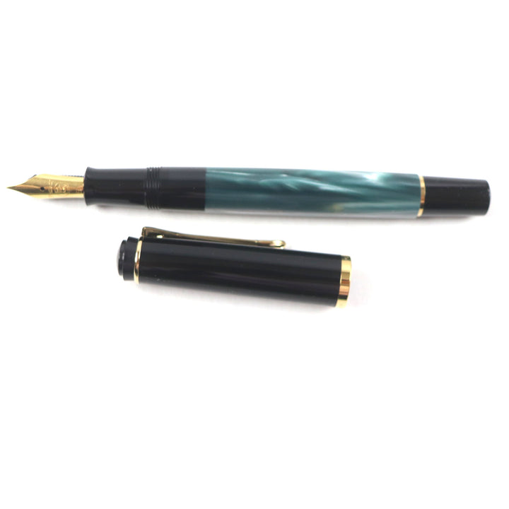 極美品▼PERIKAN ペリカン M200 クラシック EFニブ ロゴ刻印入り 万年筆 ブラック マーブルグリーン ゴールド 箱付き ドイツ製 メンズ